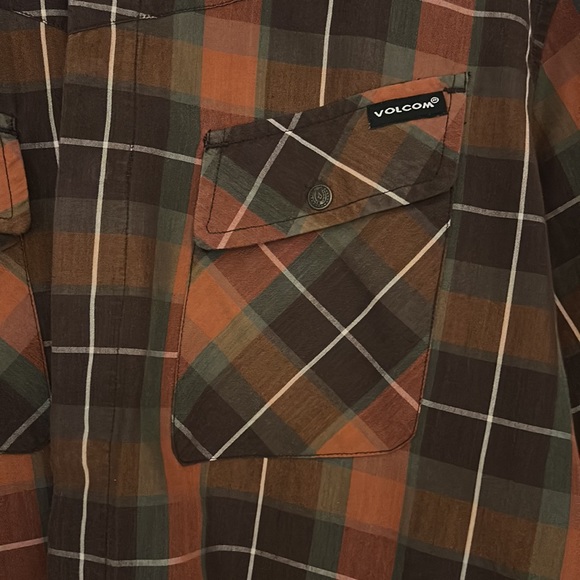 Volcom button down - Picture 2 of 3